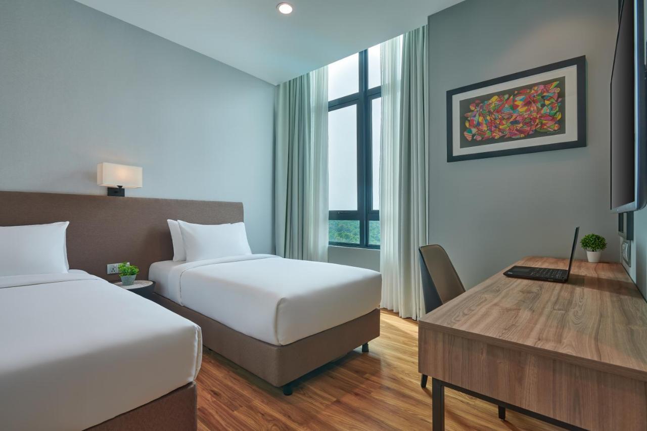 Mercure Living Putrajaya Exteriör bild Deluxe Room