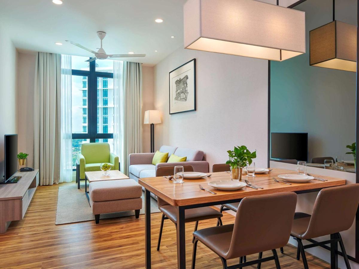 Mercure Living Putrajaya Exteriör bild A typical living room of a serviced apartment in Kuala Lumpur, Malaysia.