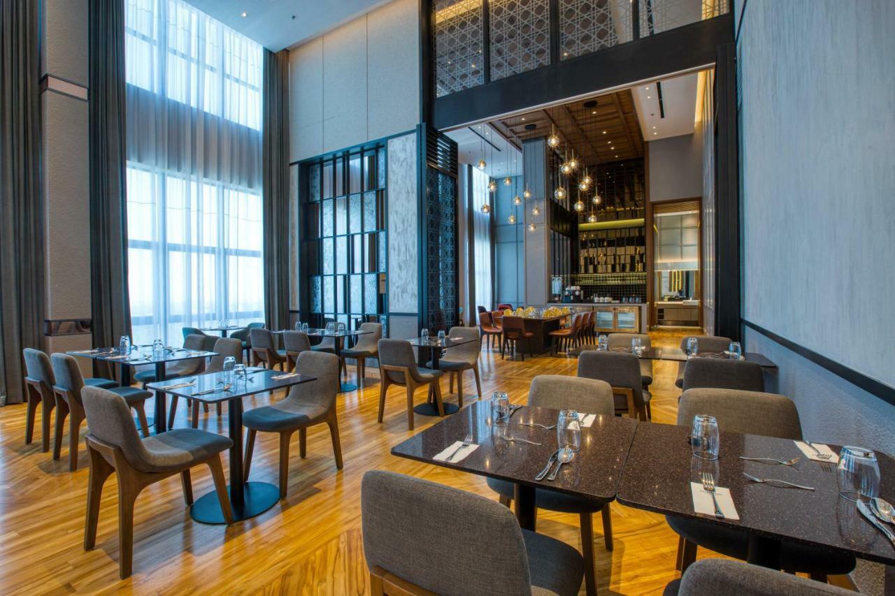 Mercure Living Putrajaya Exteriör bild The restaurant
